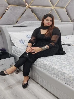 Call Girl in Dindori